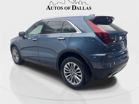 Used 2025 Cadillac XT4 Premium Luxury w/ Technology Package image 9
