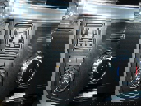 New 2025 Ford F150 Lariat image 30
