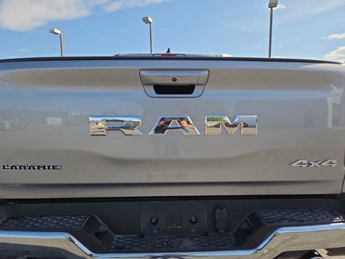 Used 2025 RAM 1500 Laramie image 13