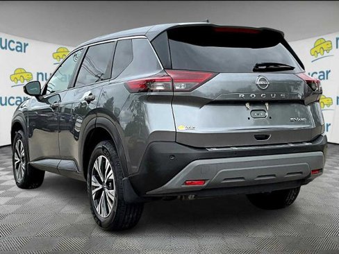 Certified 2022 Nissan Rogue SV image 4