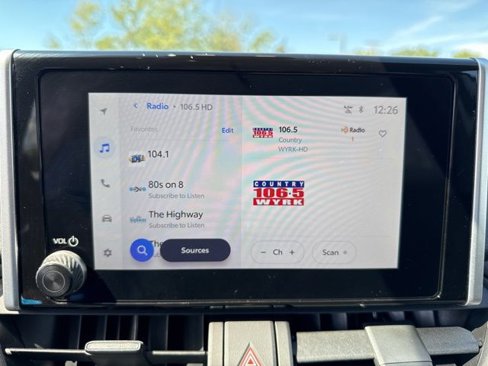 Used 2025 Toyota RAV4 XLE image 16