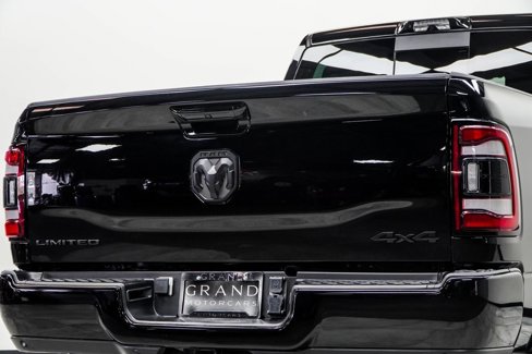 Used 2024 RAM 2500 Limited image 13