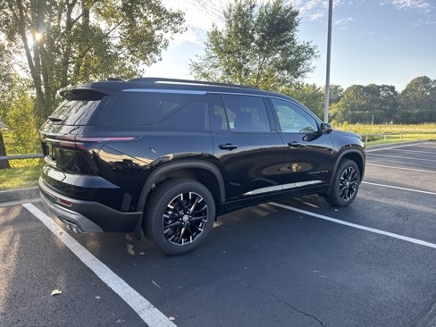 New 2026 Chevrolet Traverse LT w/ Enhanced Driving Package image 3