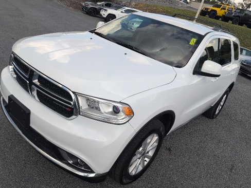 Used 2019 Dodge Durango SXT image 4