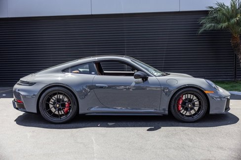 Certified 2025 Porsche 911 Carrera GTS image 10