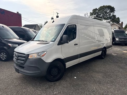 Used 2021 Mercedes-Benz Sprinter 2500 image 1