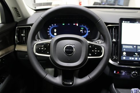 New 2025 Volvo XC90 T8 Plus w/ Protection Package Premier image 12