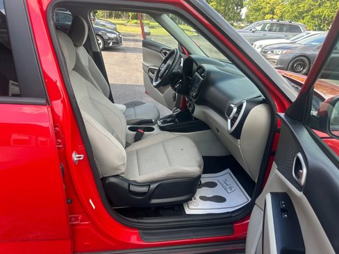 Used 2020 Kia Soul S image 28