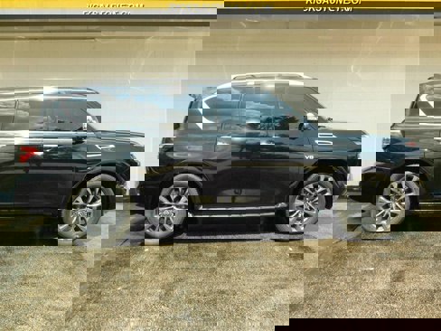 Used 2021 Nissan Armada Platinum image 5
