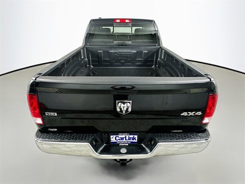 Used 2020 RAM 1500 Classic SLT image 23