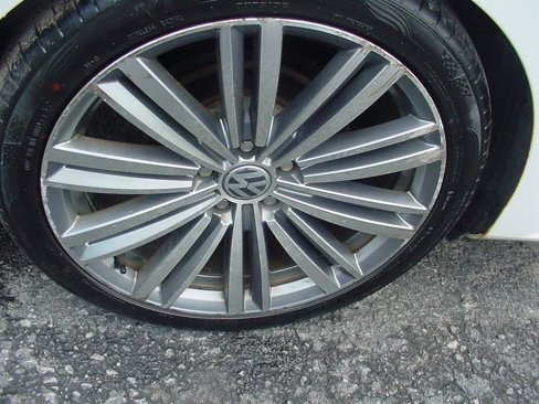 Used 2015 Volkswagen Passat 1.8T Sport image 36