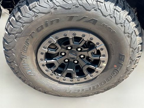 New 2025 Ford Bronco Raptor image 30