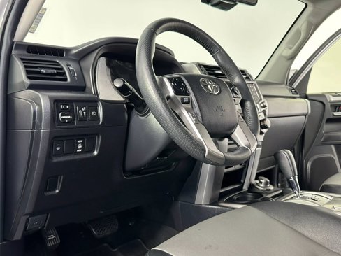 Used 2021 Toyota 4Runner SR5 Premium image 34
