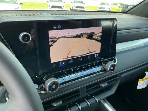 New 2025 Chevrolet Colorado LT w/ LT Convenience Package image 27