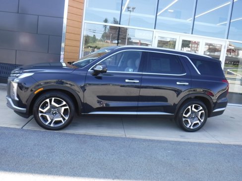 Used 2024 Hyundai Palisade SEL image 2