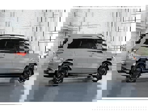 New 2026 Mercedes-Benz GLS 63 AMG 4MATIC image 18