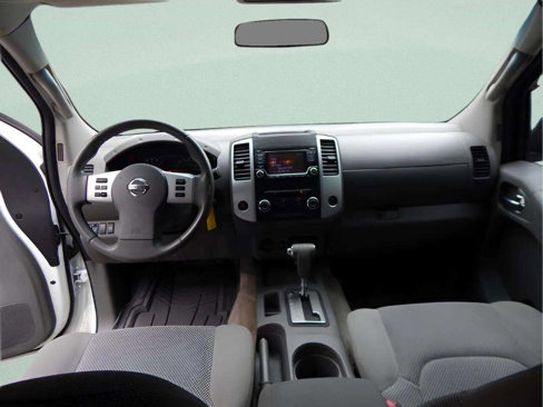 Used 2016 Nissan Frontier SV image 29