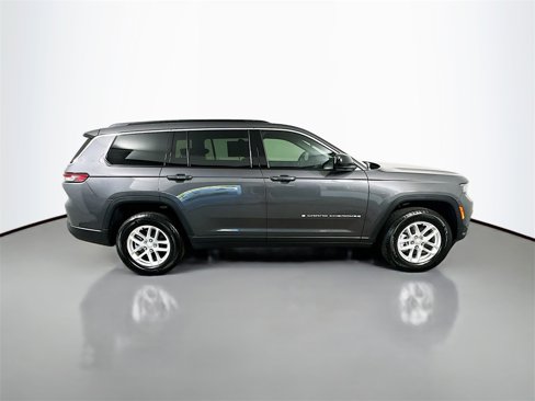 Used 2025 Jeep Grand Cherokee L Laredo image 7