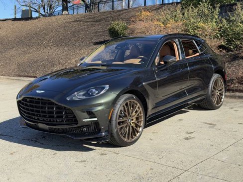 New 2025 Aston Martin DBX 707 image 16