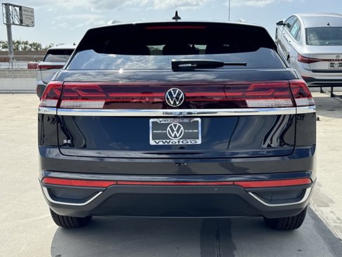 New 2026 Volkswagen Atlas Cross Sport SE image 6