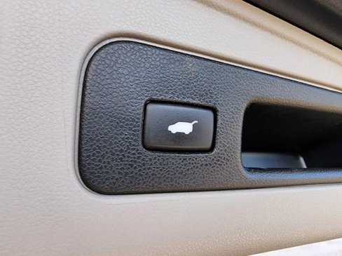 Used 2014 Honda Odyssey EX-L image 17