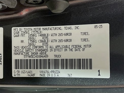 Certified 2025 Toyota Tundra Platinum image 27