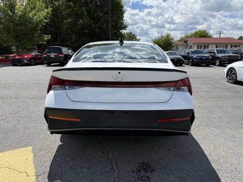 New 2025 Hyundai Elantra Sport w/ Cargo Package image 4