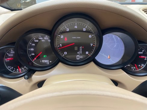 Used 2012 Porsche Cayenne image 19