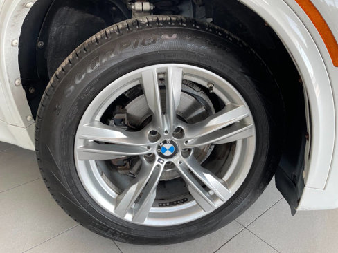 Used 2015 BMW X5 xDrive35i image 11