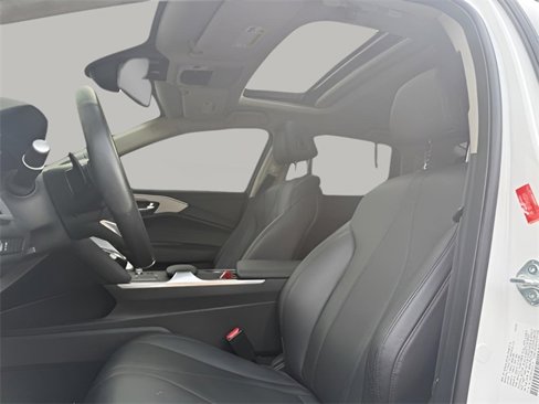 Used 2023 Acura TLX image 8