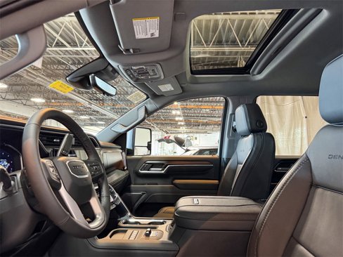 New 2025 GMC Sierra 3500 Denali w/ Denali Reserve Package image 44