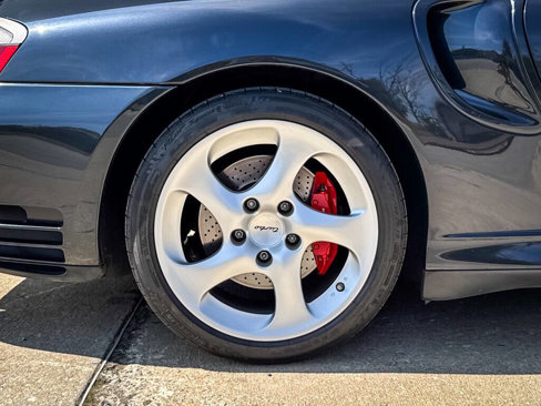 Used 2004 Porsche 911 Turbo image 12