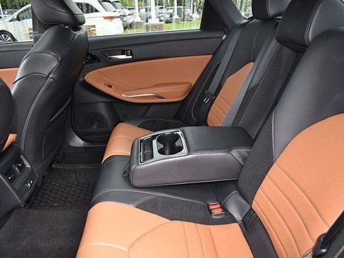 Used 2021 Toyota Avalon XSE image 15