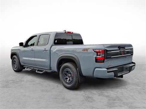 New 2025 Nissan Frontier PRO-4X w/ Pro Convenience Package image 3