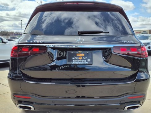 New 2025 Mercedes-Benz GLS 450 4MATIC image 11