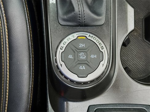 Used 2021 Ford Bronco Badlands image 32