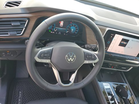 New 2026 Volkswagen Atlas SE image 20