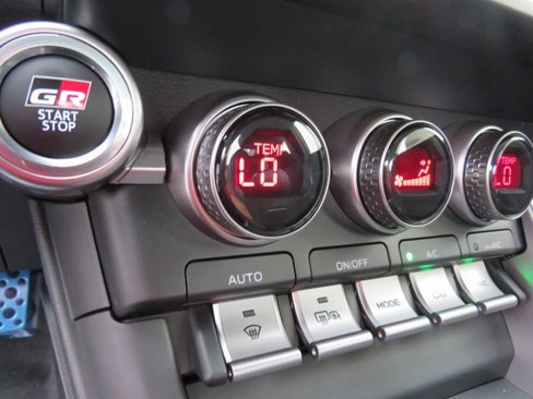 New 2025 Toyota GR86 Premium image 26
