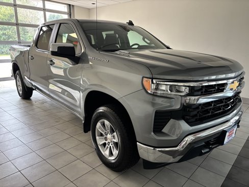 New 2025 Chevrolet Silverado 1500 LT w/ Leather Package image 3