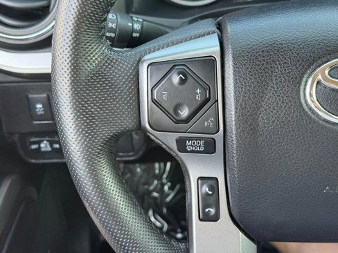 Certified 2022 Toyota Tacoma SR5 image 21