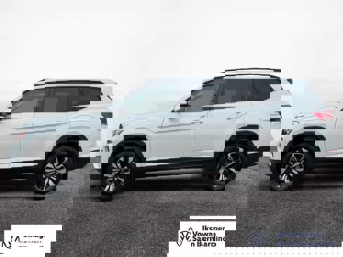 New 2026 Volkswagen Atlas SE image 2