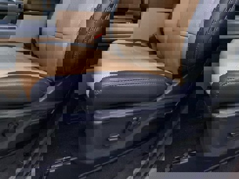New 2026 Ford F250 Lariat image 17