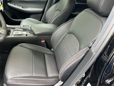 New 2025 INFINITI QX50 Sport image 16