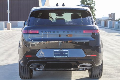 New 2024 Land Rover Range Rover Sport Dynamic SE image 8