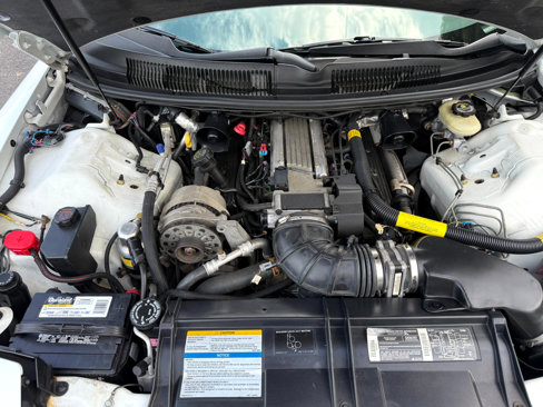 Used 1995 Pontiac Firebird Coupe image 32
