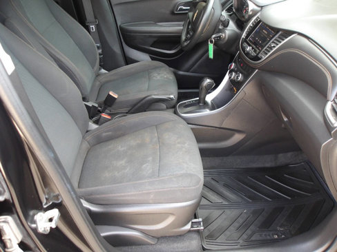 Used 2020 Chevrolet Trax LS w/ Tint and Cruise Package image 7