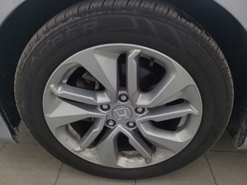 Used 2019 Honda Accord LX image 31