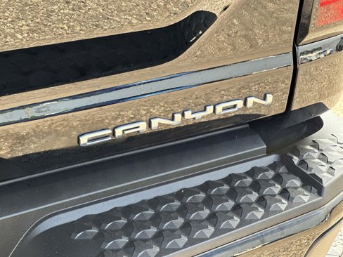 Certified 2023 GMC Canyon Denali image 34