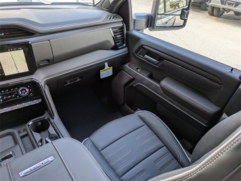 New 2026 GMC Sierra 2500 AT4X image 17