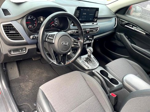 Used 2021 Kia Seltos S image 8